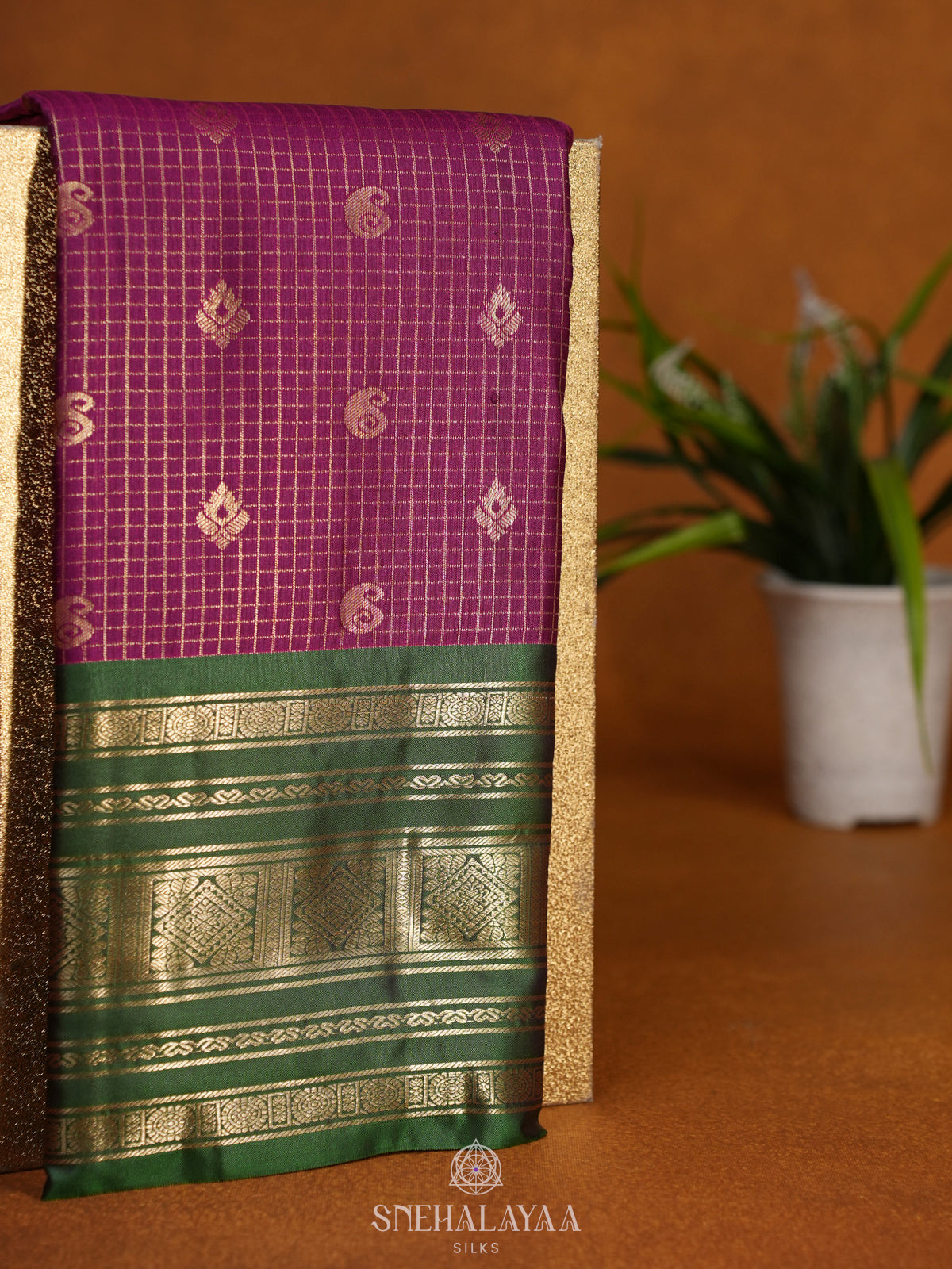 Magenta Pink Art Silk Sraee