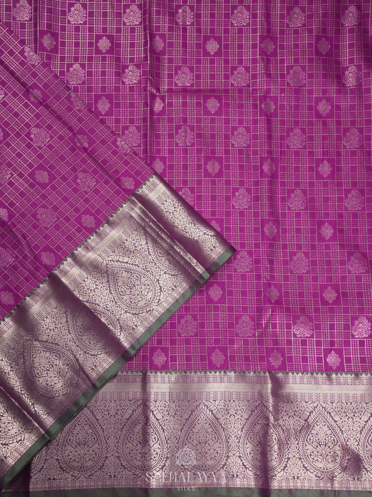 Magenta Art Silk Sraee