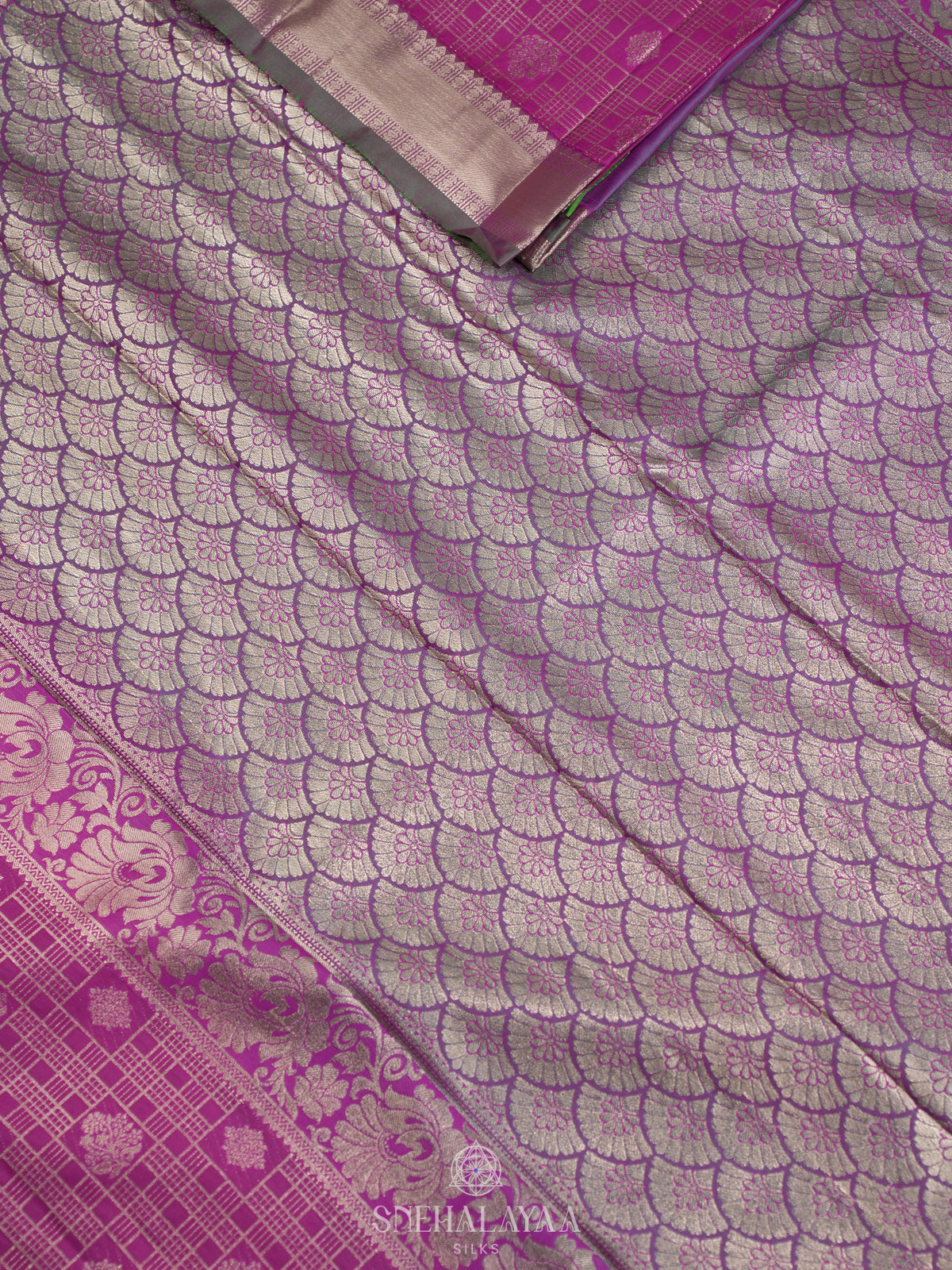 Magenta Art Silk Sraee