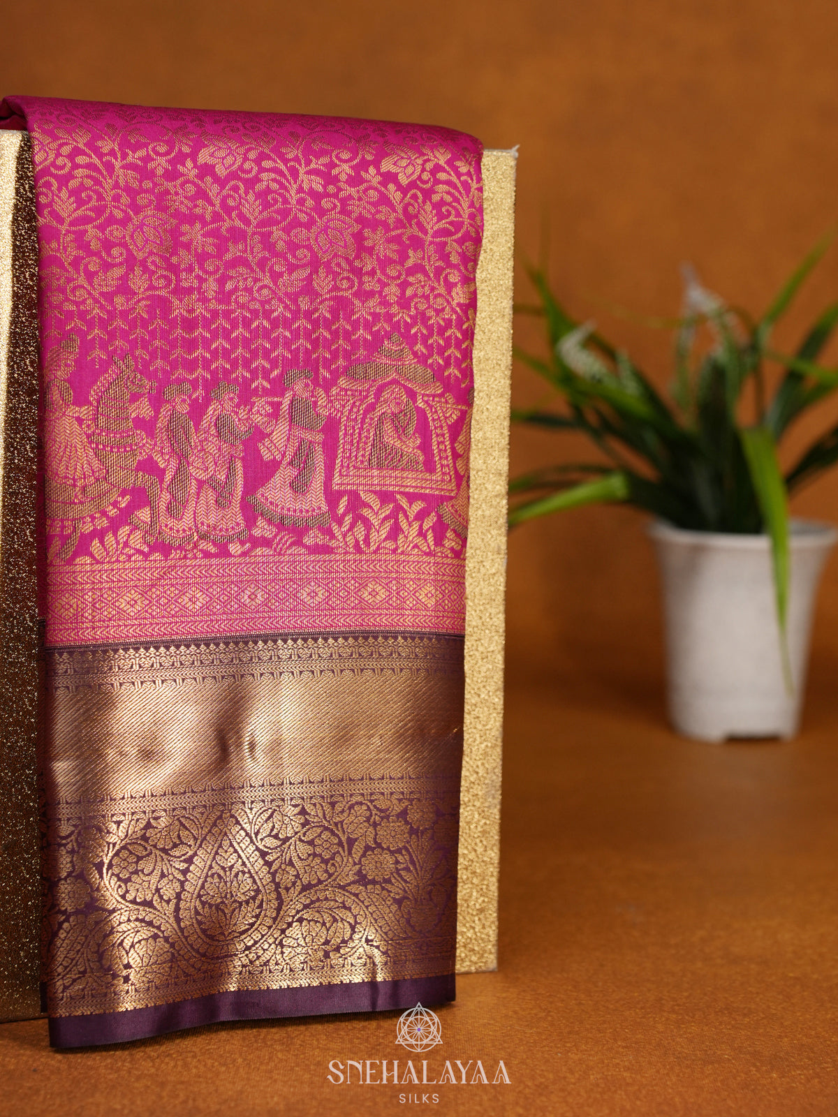 Pink Art Silk Sraee