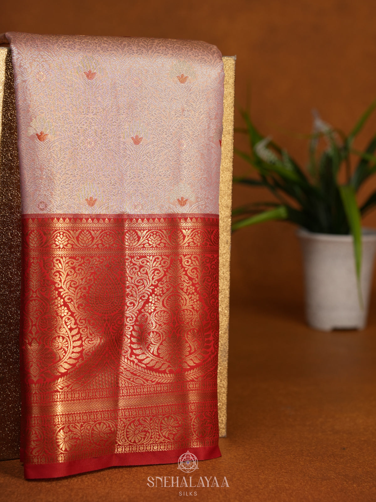 Pale Pink Art Silk Sraee