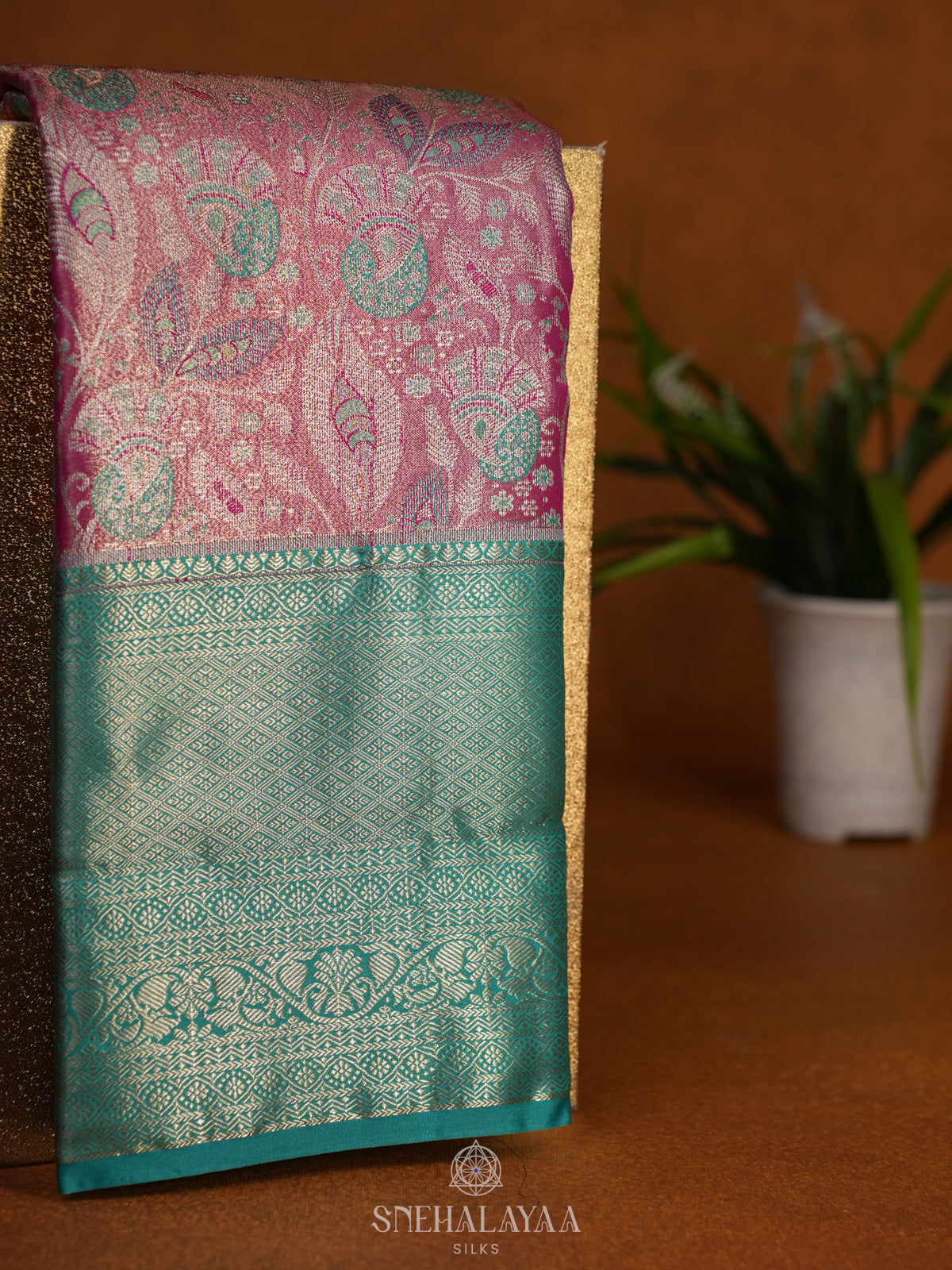 Plum Art Silk Sraee