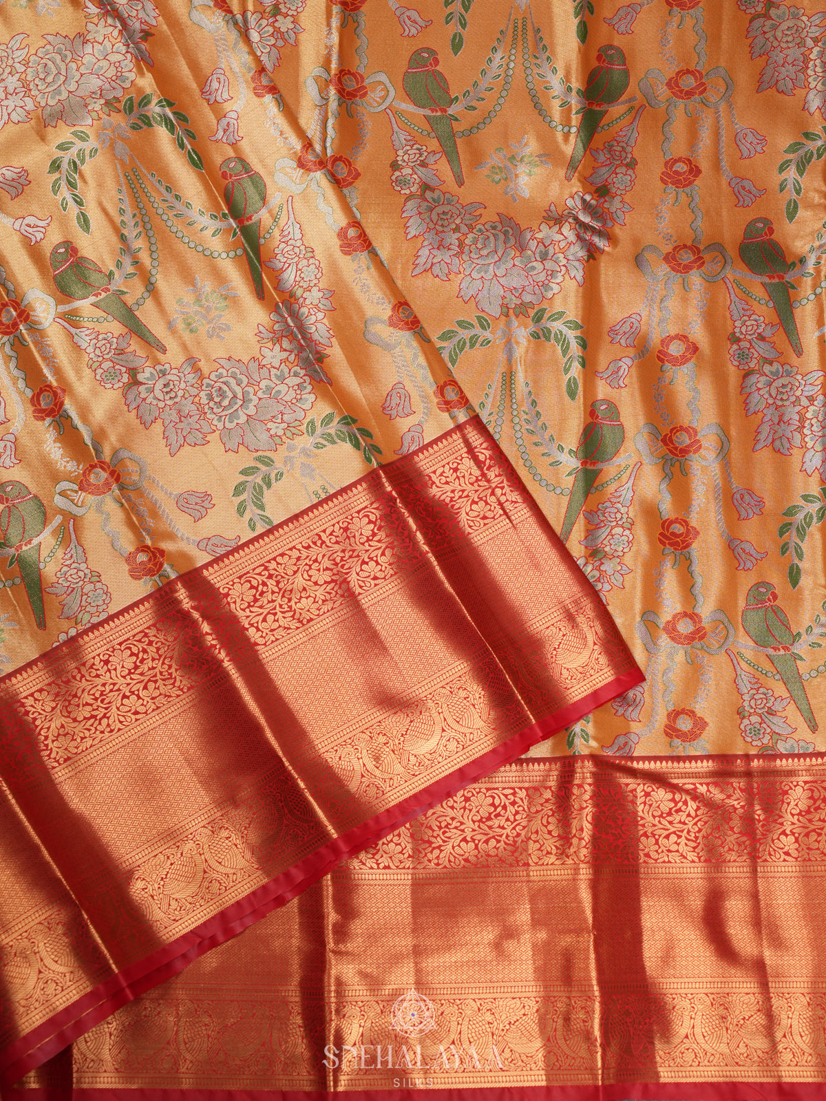 Golden Art Silk Sraee