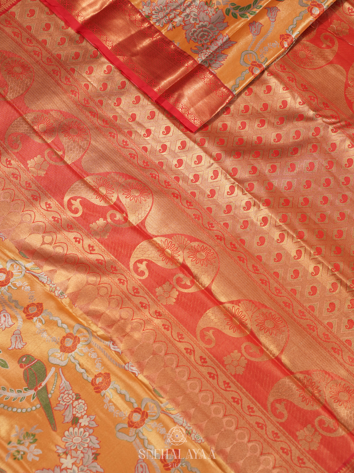Golden Art Silk Sraee