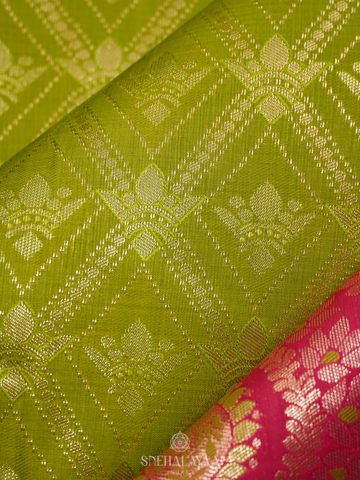 Lime Green Art Silk Sraee