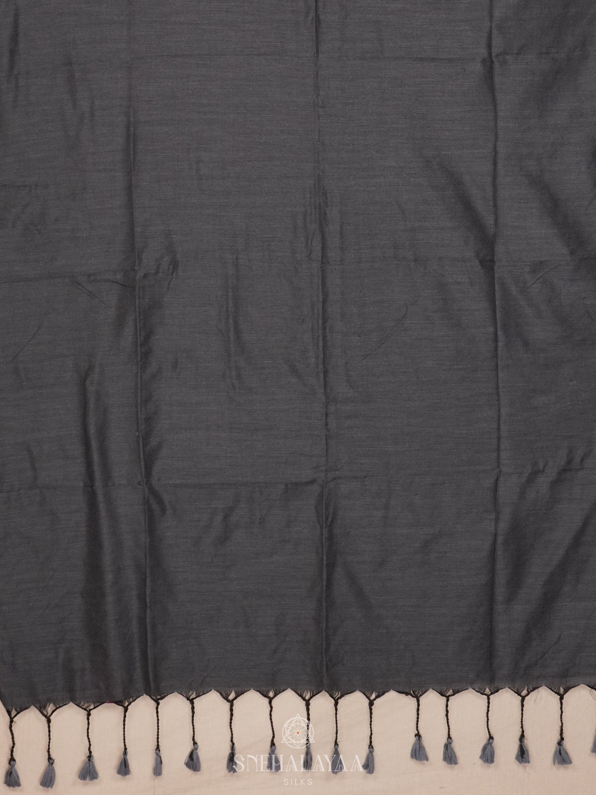 Grey Khadi Cotton Saree With Cotton Blouse