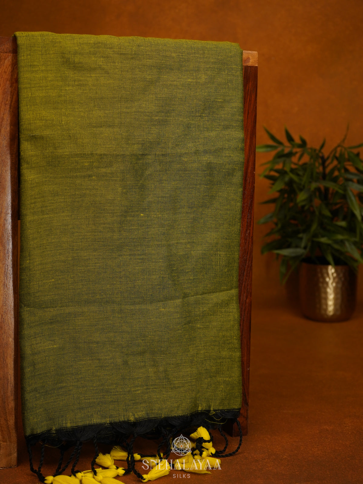 Olive Green Khadi Cotton Saree With Cotton Blouse