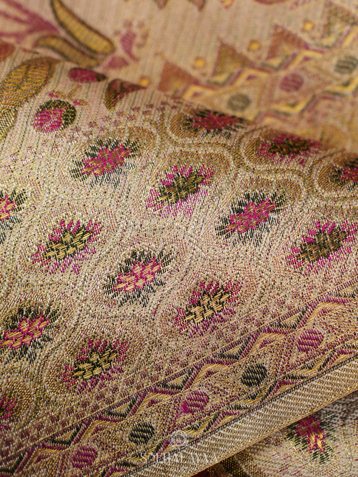 Biege Gold Kanjivaram Silk Saree