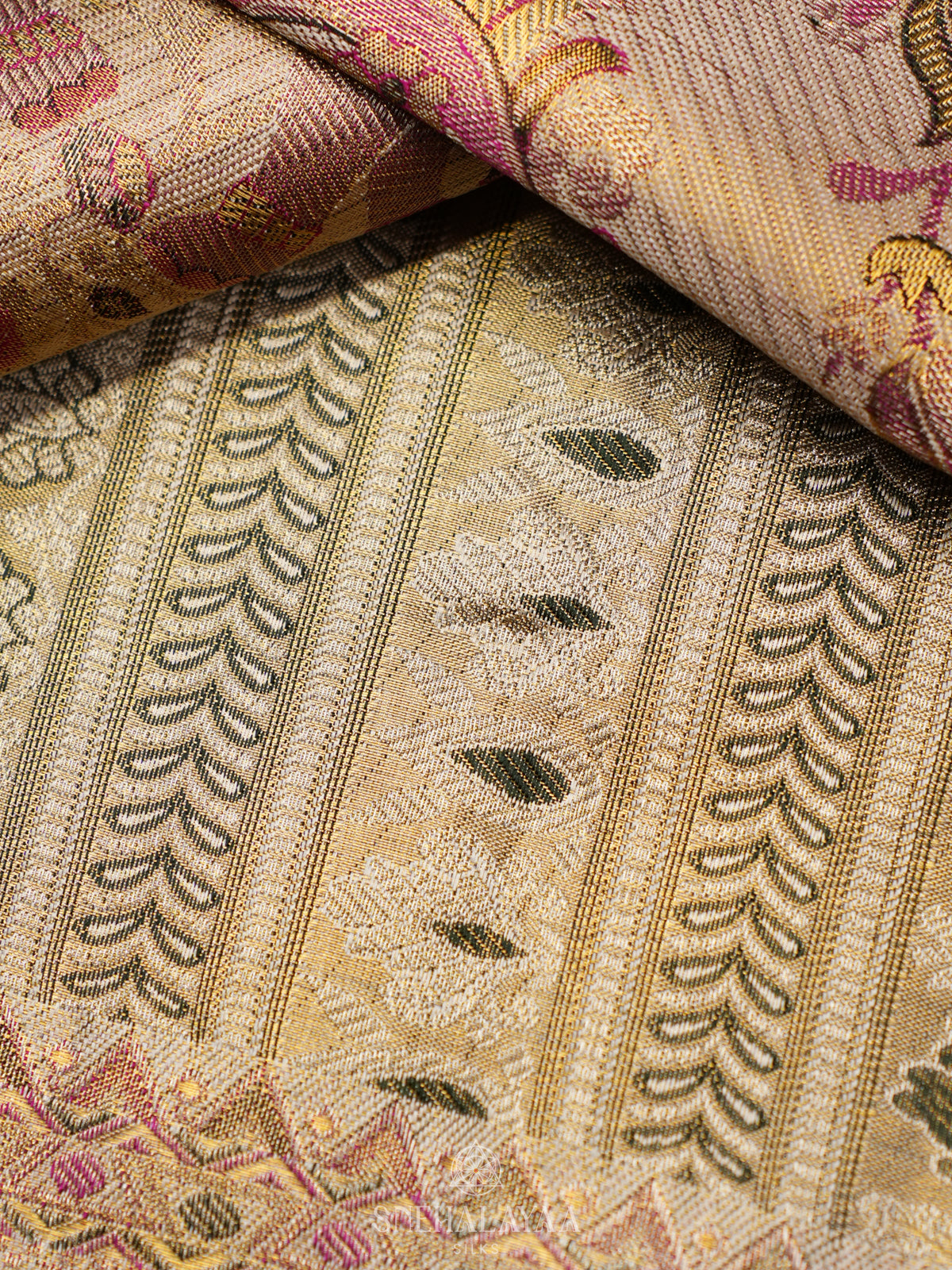 Biege Gold Kanjivaram Silk Saree