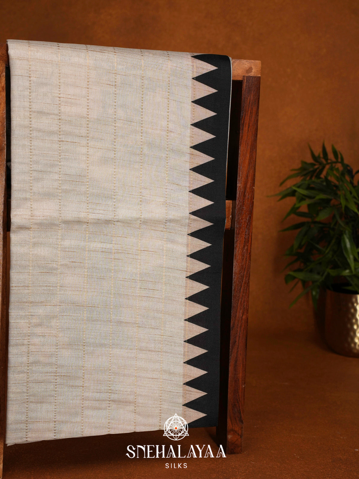 Off White  Raw Silk Saree