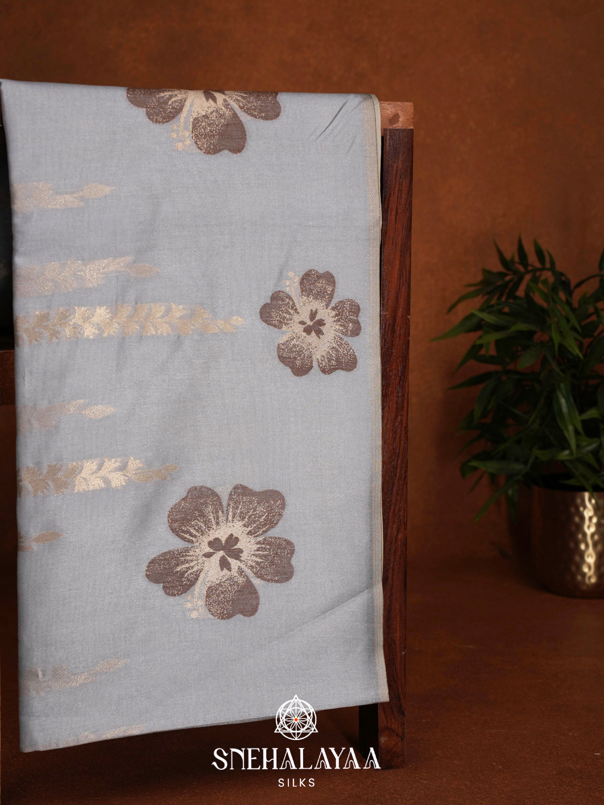 Grey Jute Saree