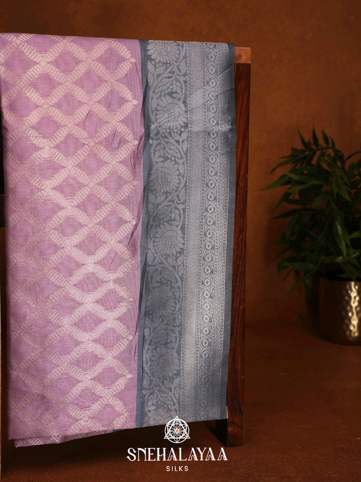 Mauve Pink Jute Saree