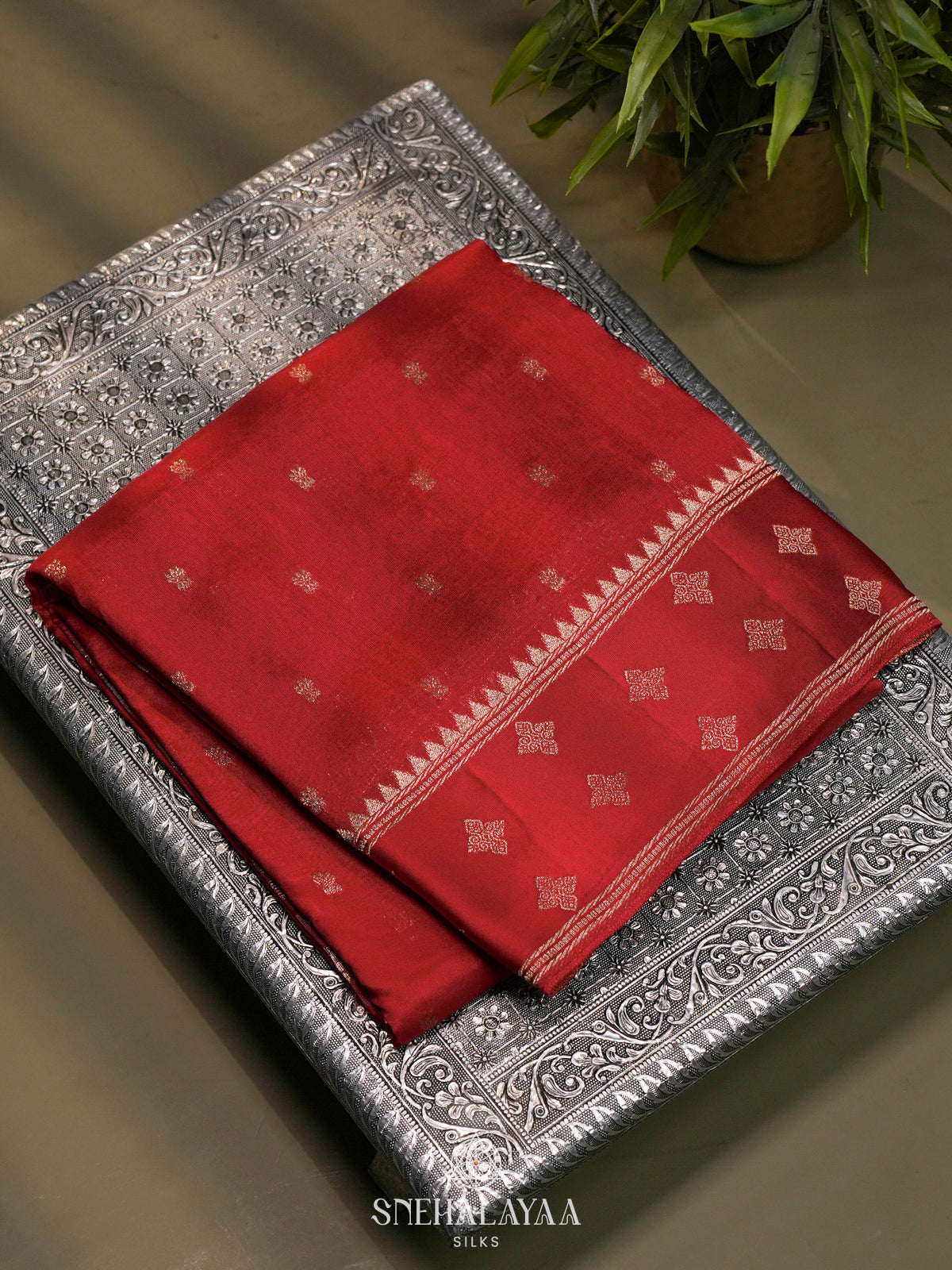 Red Banaras Raw Silk Saree