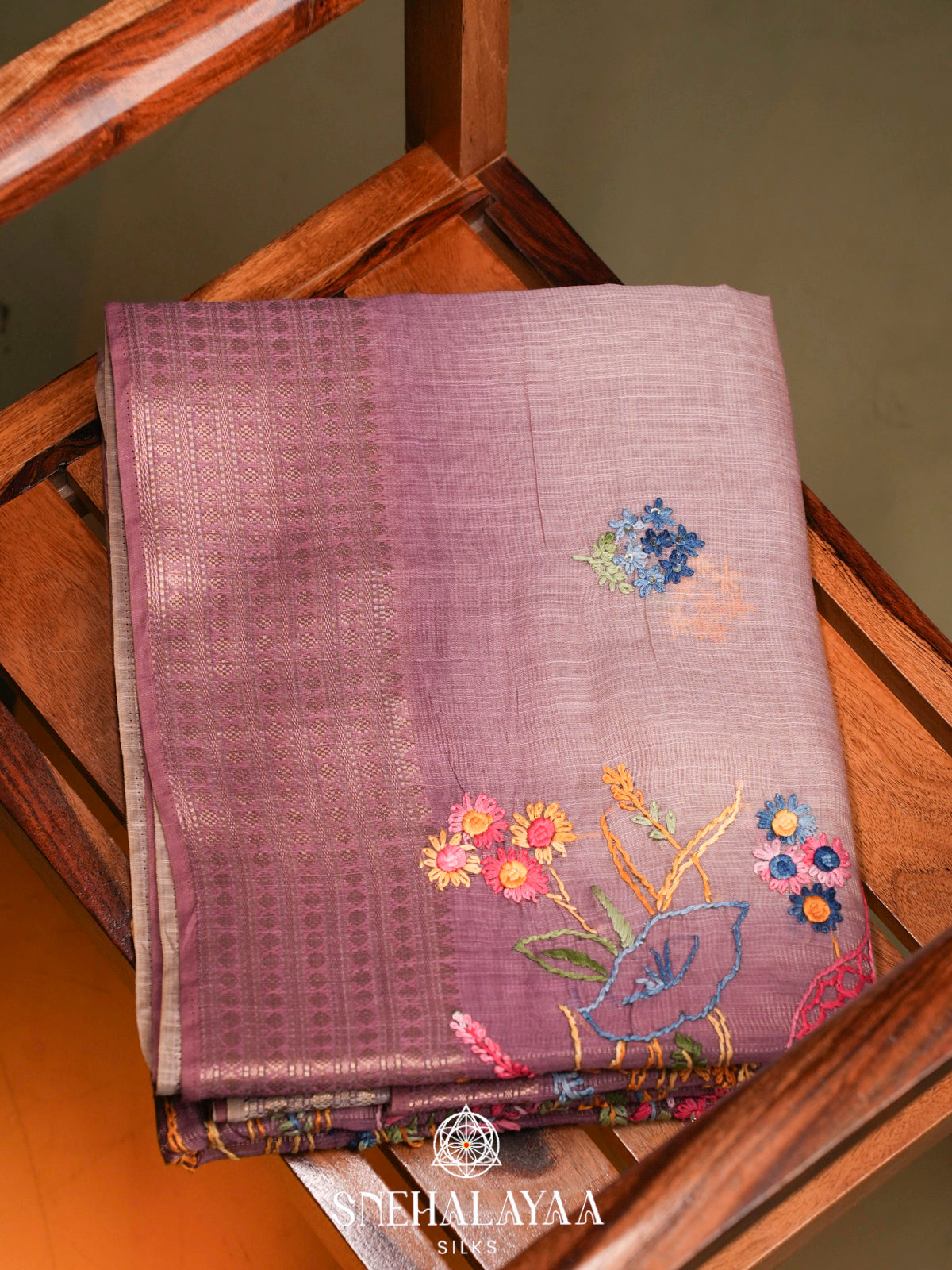Dusty Mauve Linen Embroidery Saree