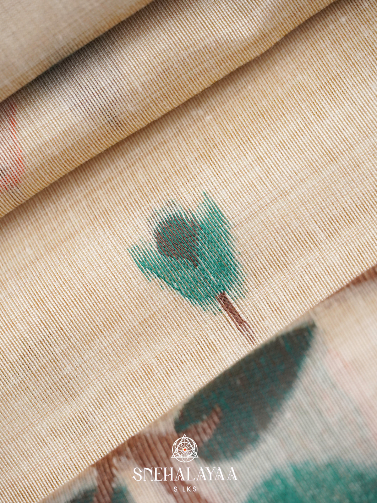 Cream Floral Printed Munga Cotton Saree