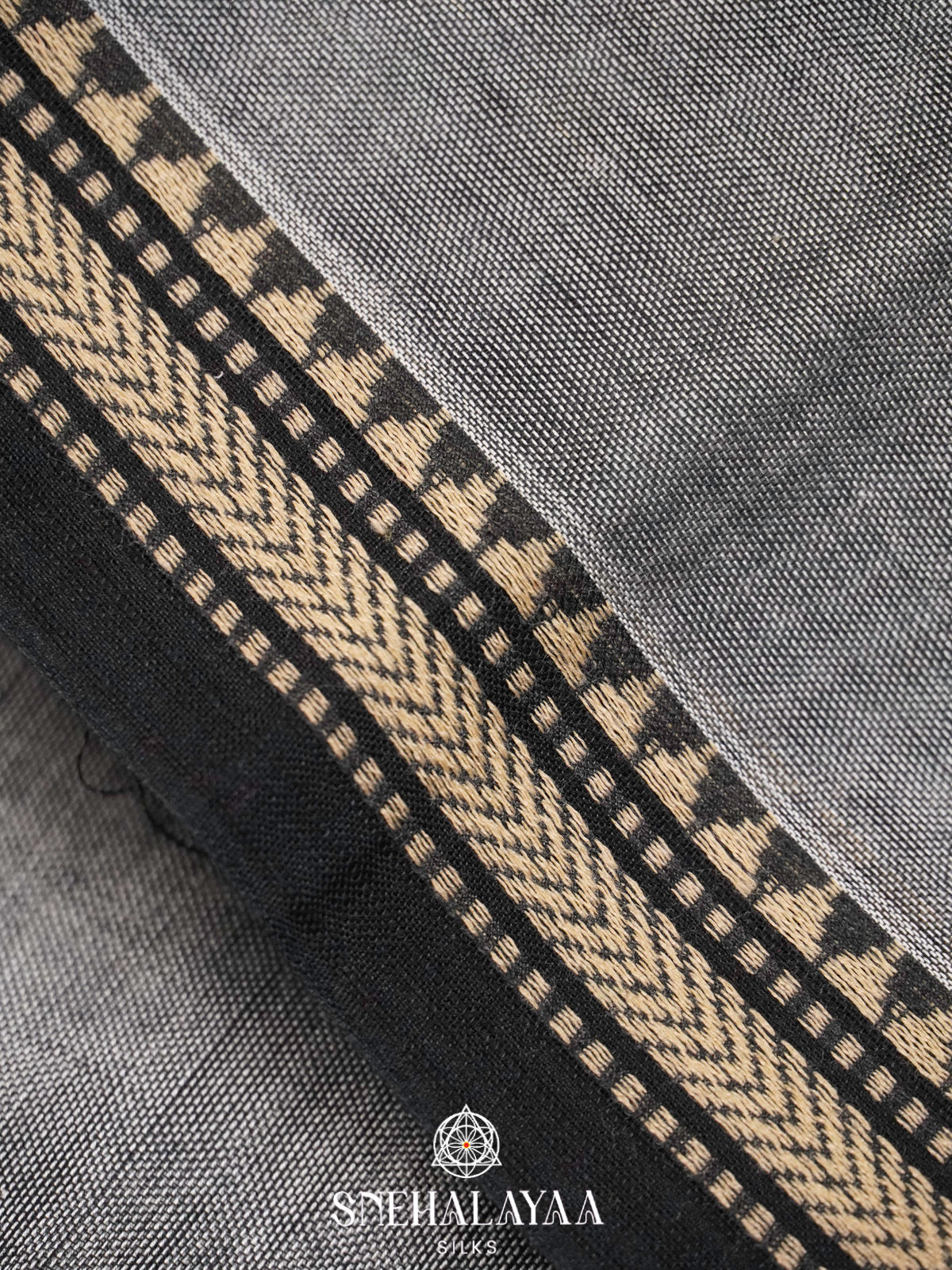Grey Narayanpet Cotton Saree