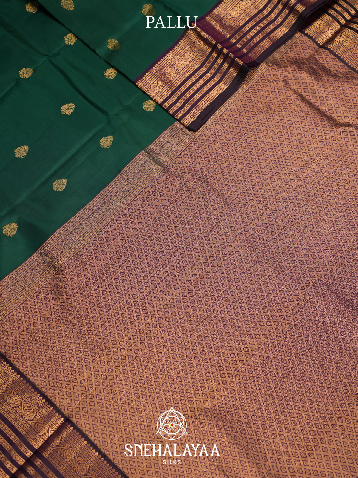 Bottle Green Kanjivaram Silk Saree