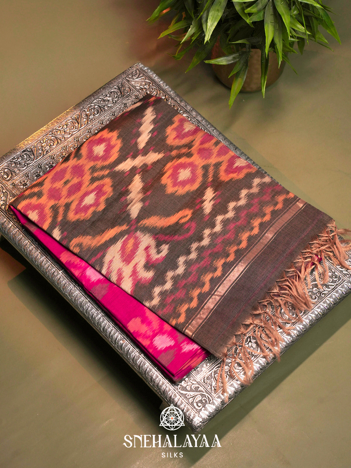 Pink  Ikkat Silk Cotton Saree