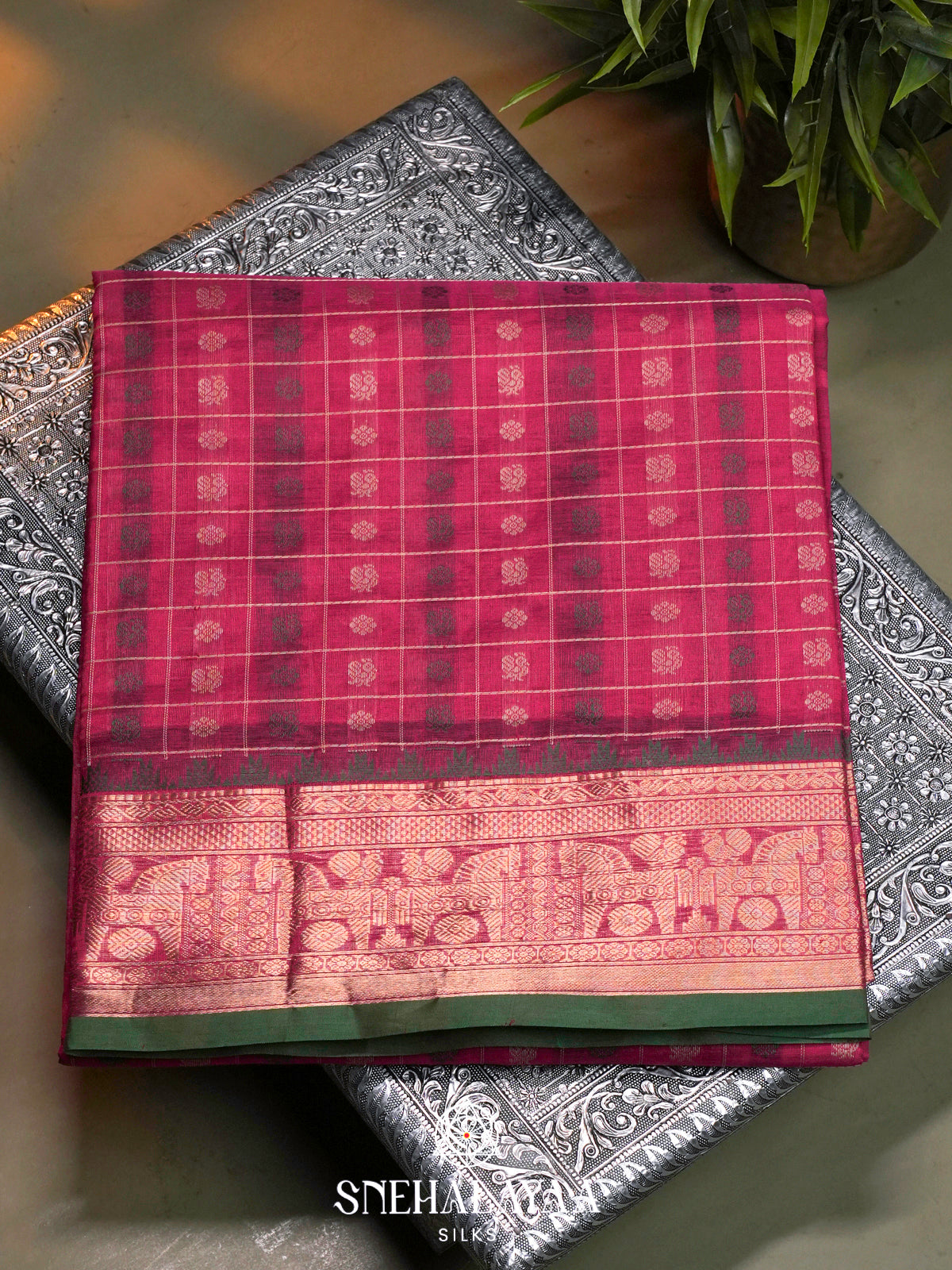 Magenta Pink Kanchi Silk Cotton Saree with Floral Buttas & Contrast Green Selvedge Border