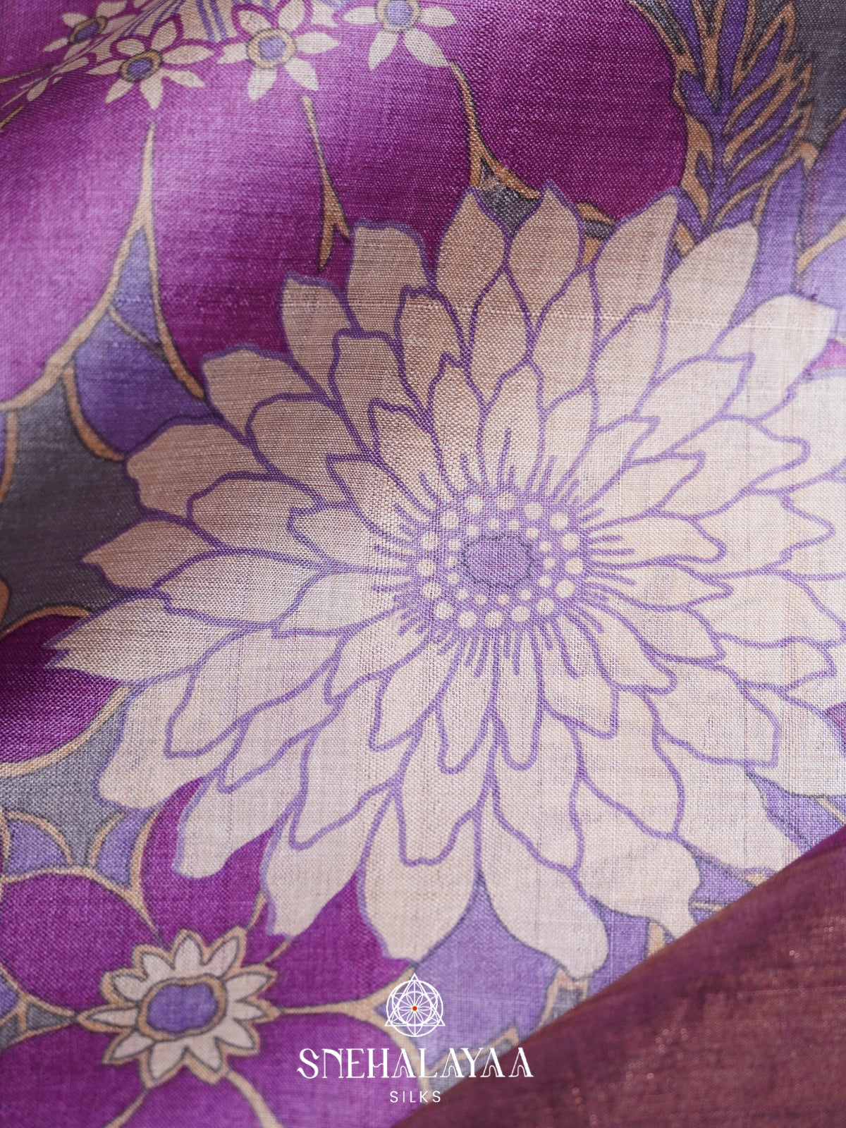 Pueple  Tussar Saree