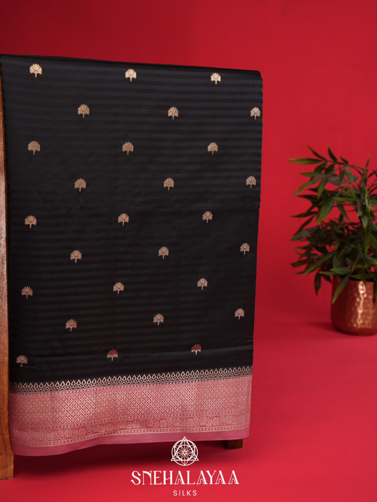 Black Banaras Silk Saree