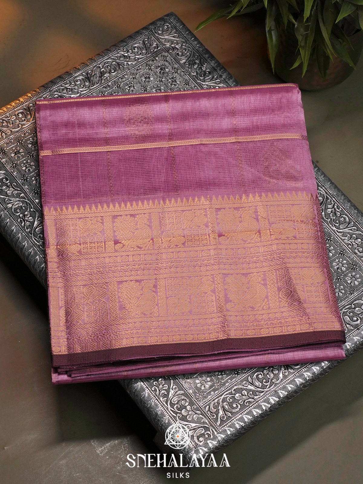 Pink Kuppadam Silk Cotton Saree with Peacock Zari Border