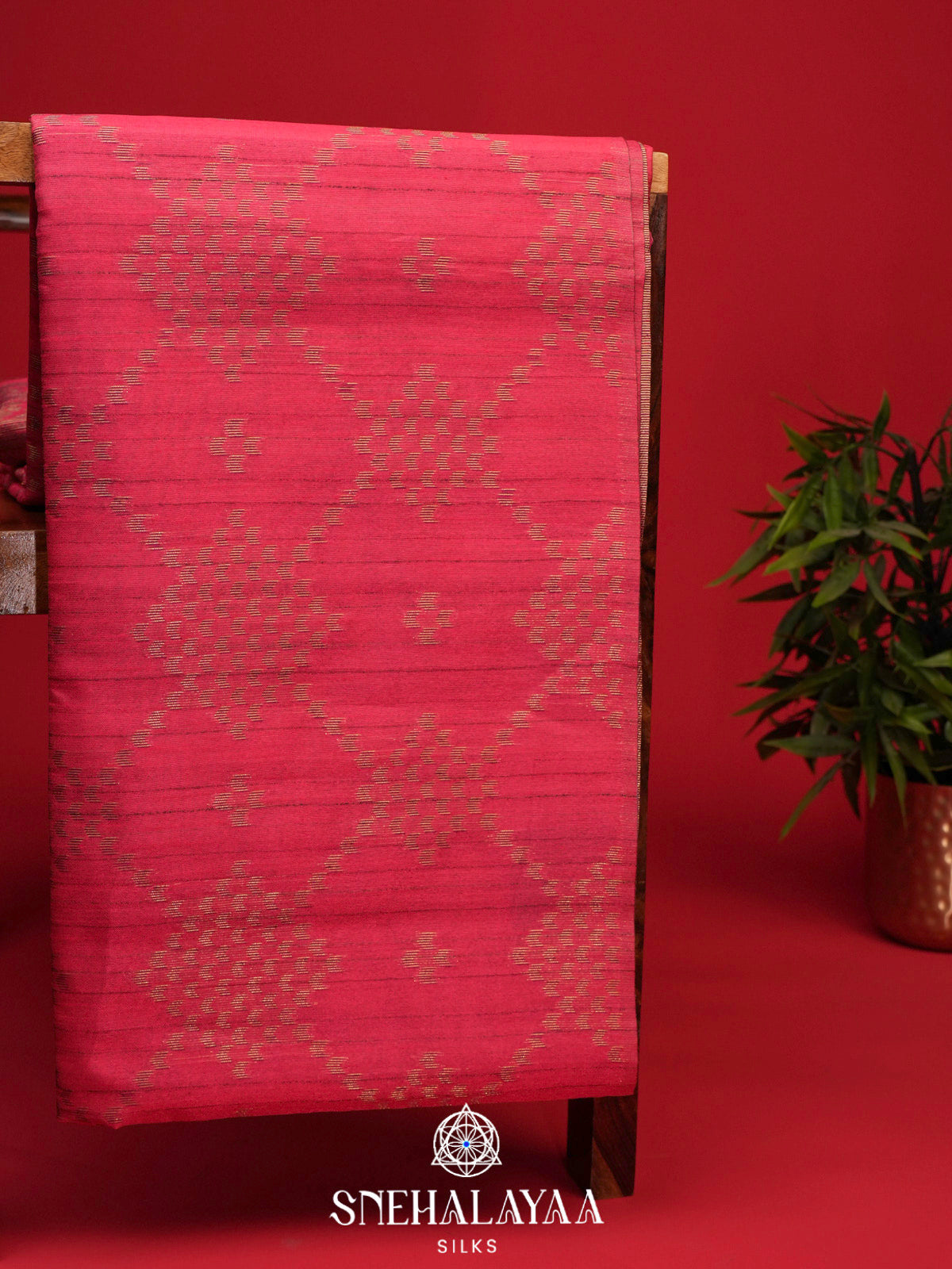 Pink Jute Saree