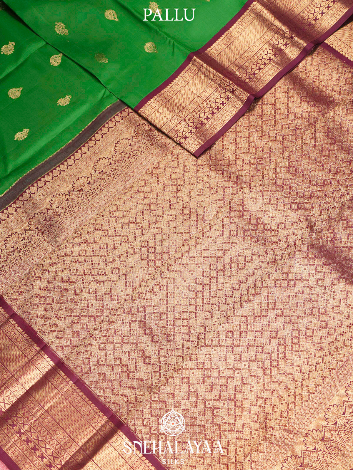 Emerald Green Kanjivaram Silk Saree