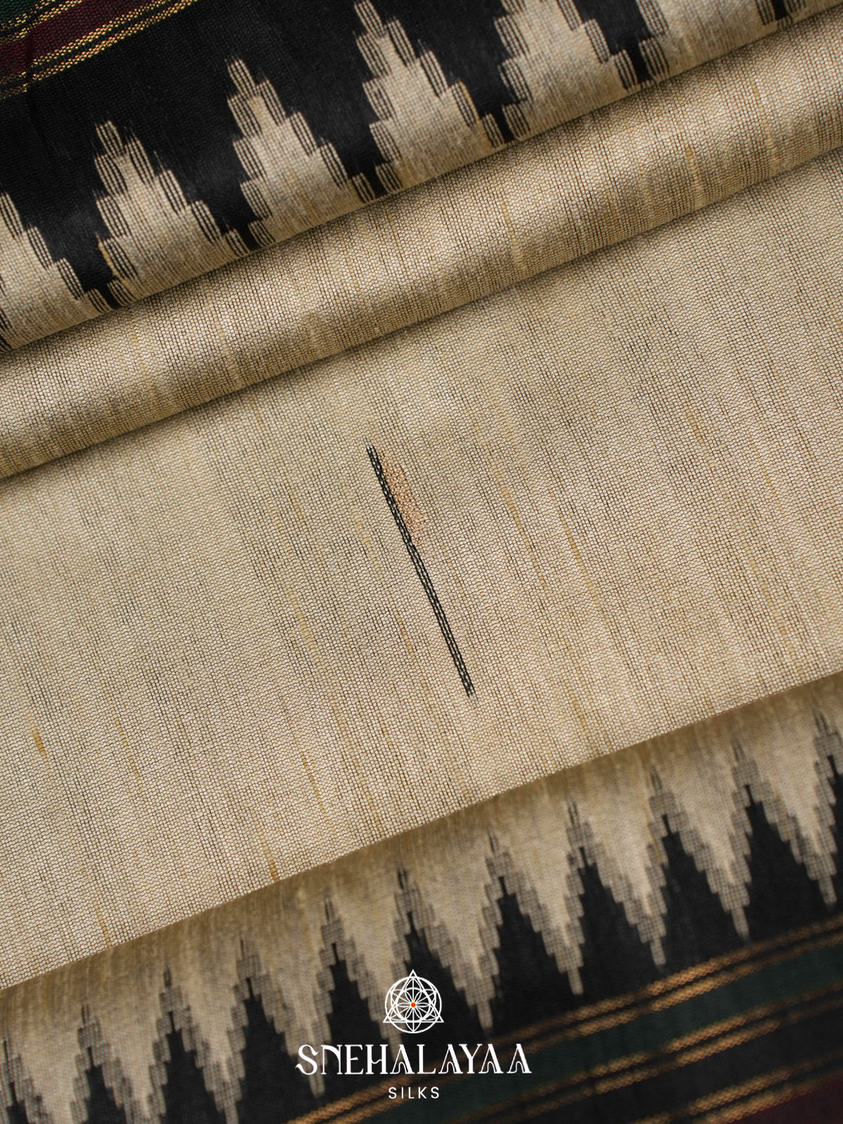 Ivory White Matka Tussar Saree