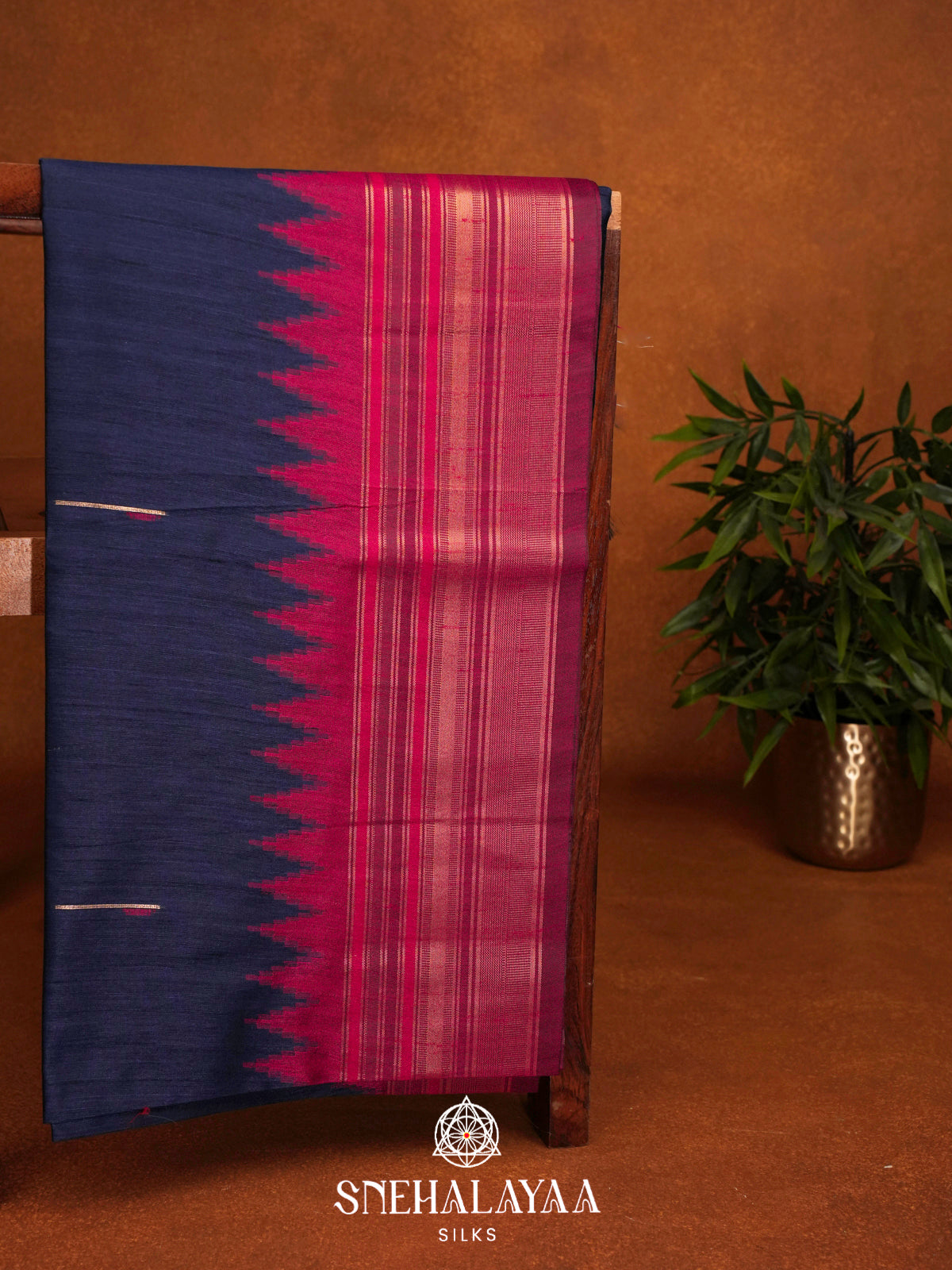 Navy Blue Matka Tussar Saree