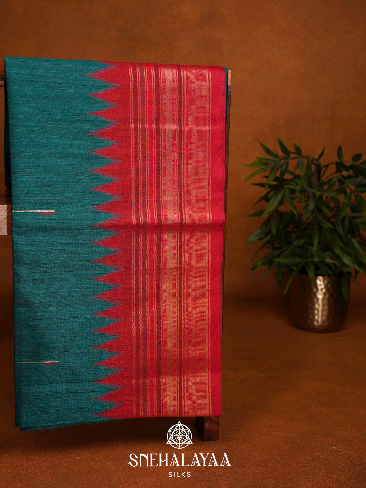 Peacock Blue Matka Tussar Saree