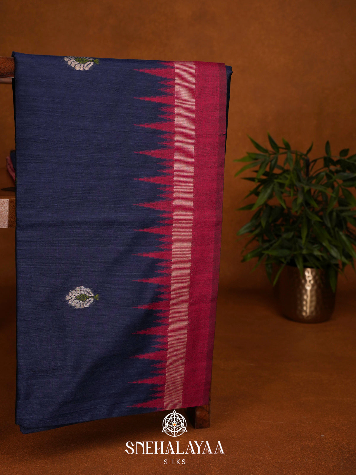 Navy Blue Matka Tussar Saree