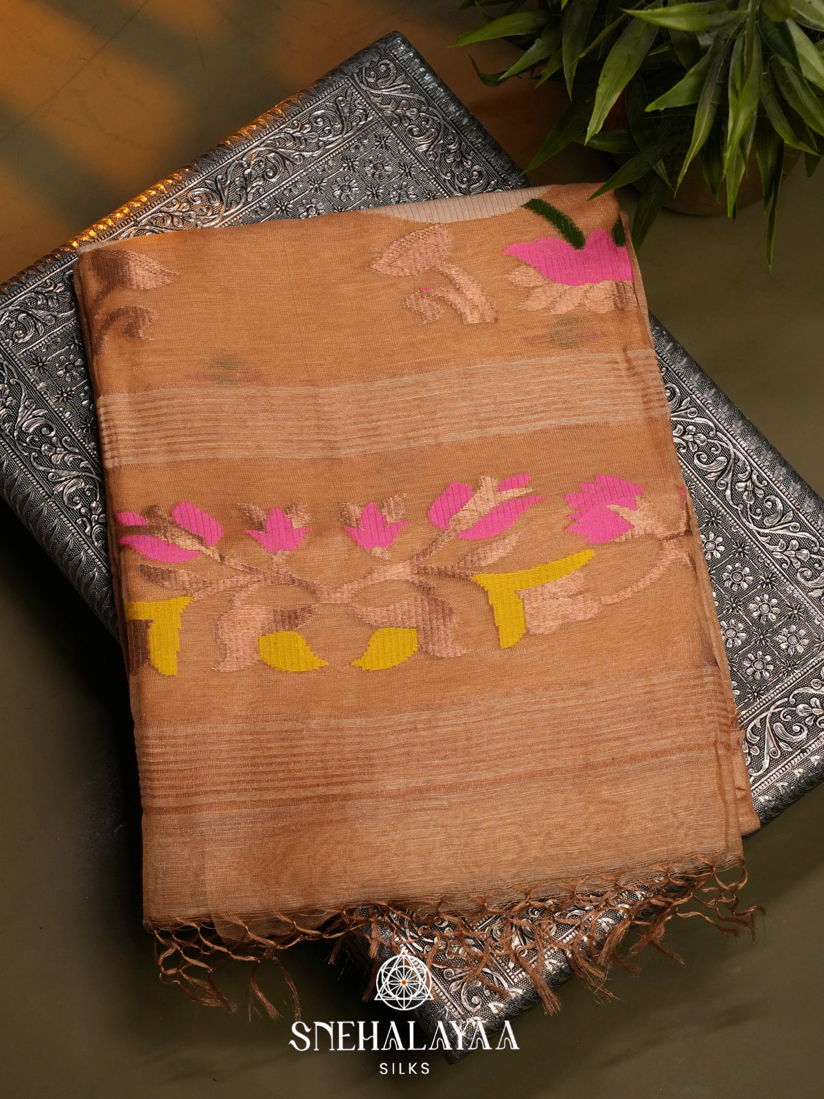 Cream Linen Saree