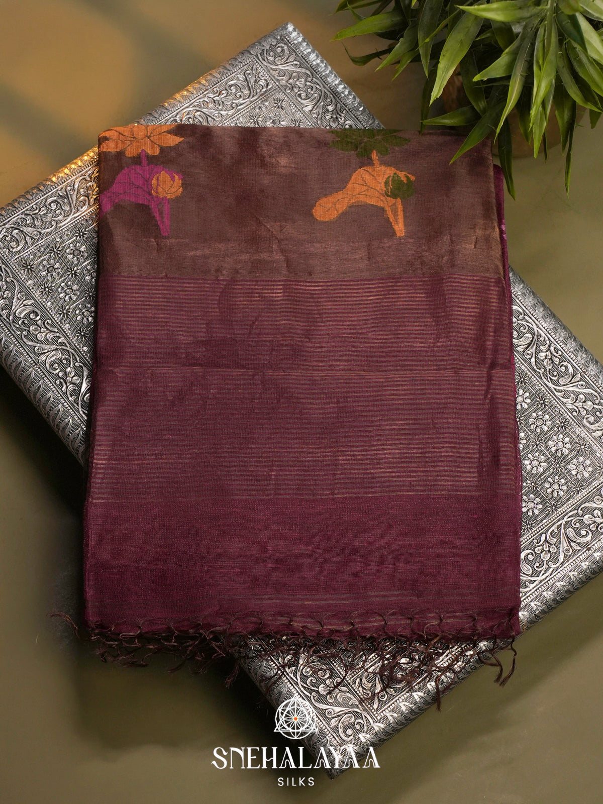 Wine Red Linen Saree