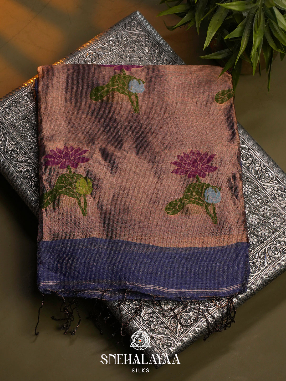 Orchid Linen Saree