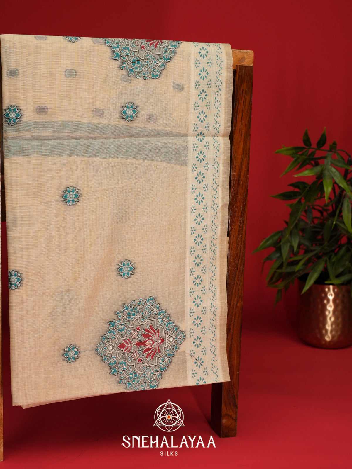 Cream Munga Cotton Saree