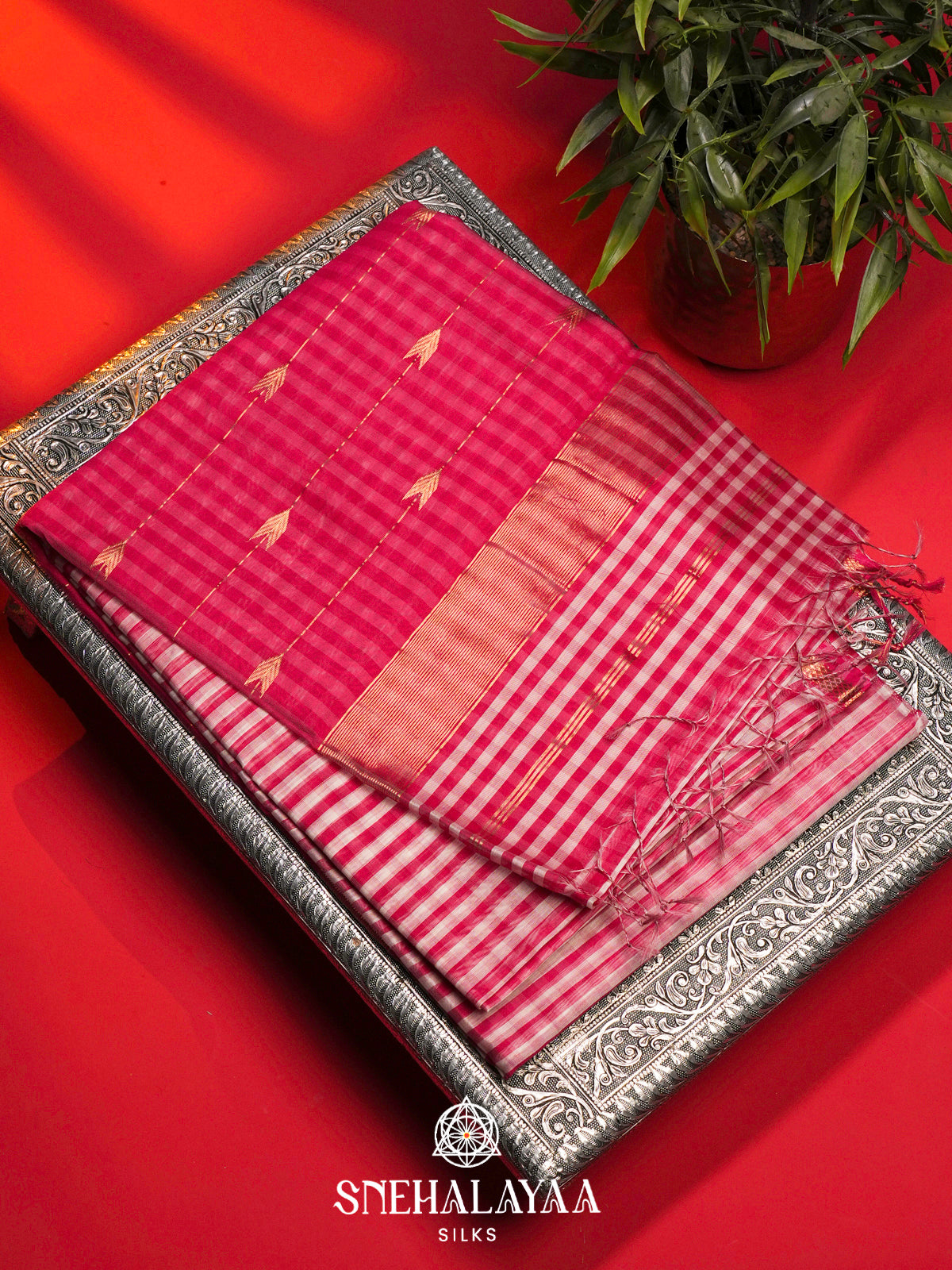 Pink Checked Maheshwari Silk Cotton Saree