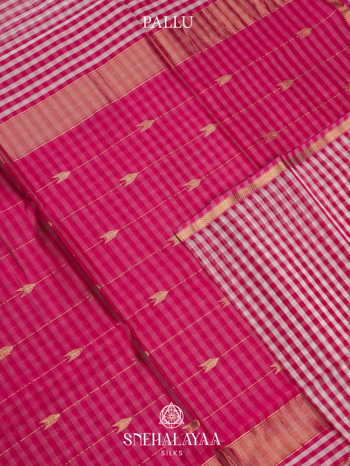 PInk Checked Maheshwari Silk Cotton Saree