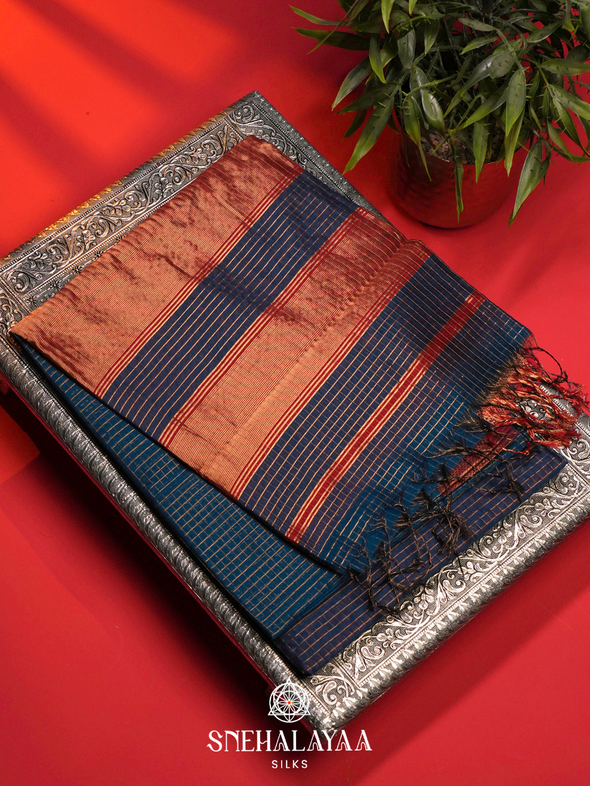 Peacock Blue Checked Maheshwari Silk Cotton Saree