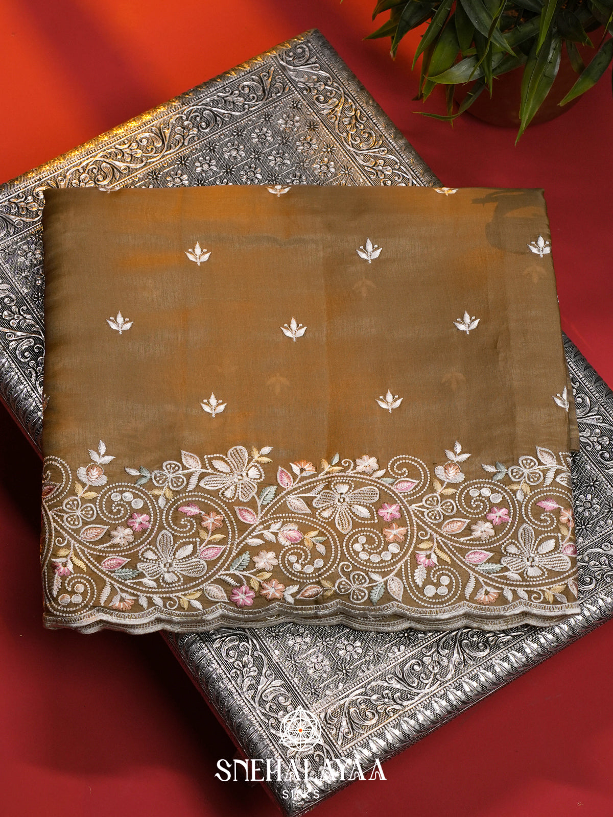 Mehadin Green Raw Silk Saree