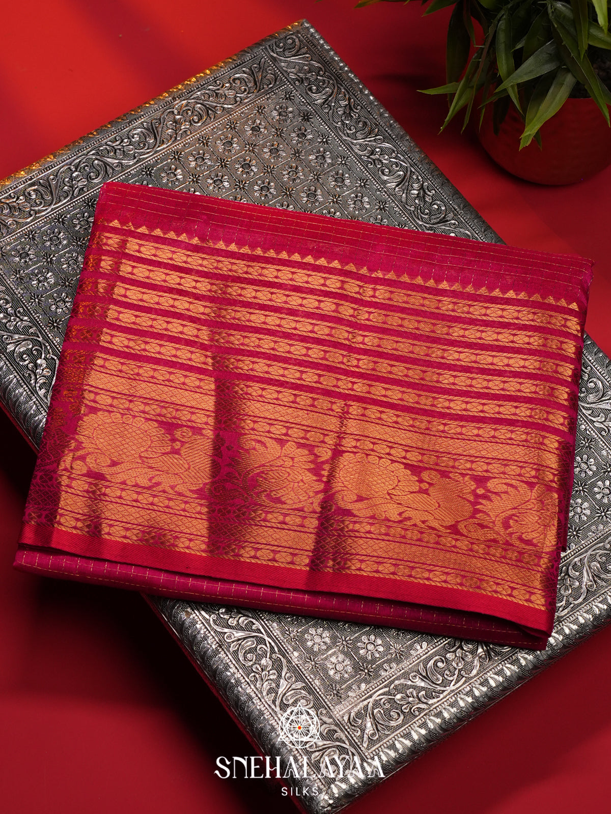 Magenta Mangalagiri Silk Cotton Saree