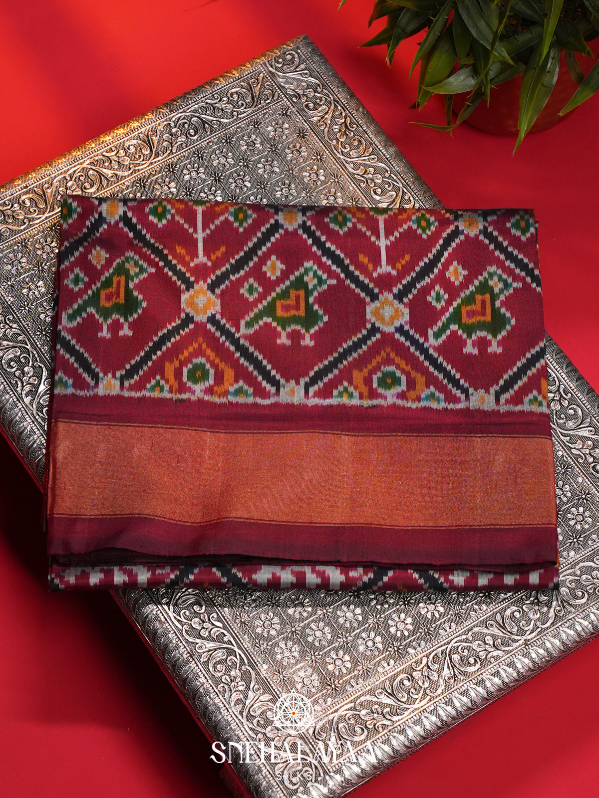 Maroon Pochampally Ikat Silk Saree