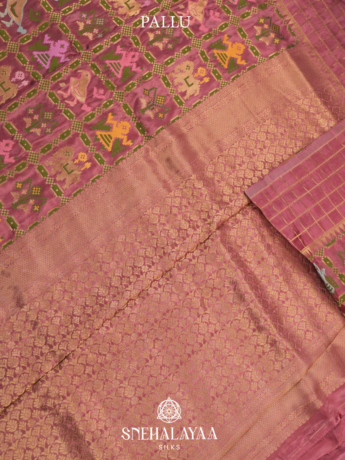 Mauve Pink Semi Pochampally Saree With multicolour Traditional Ikkat Weave