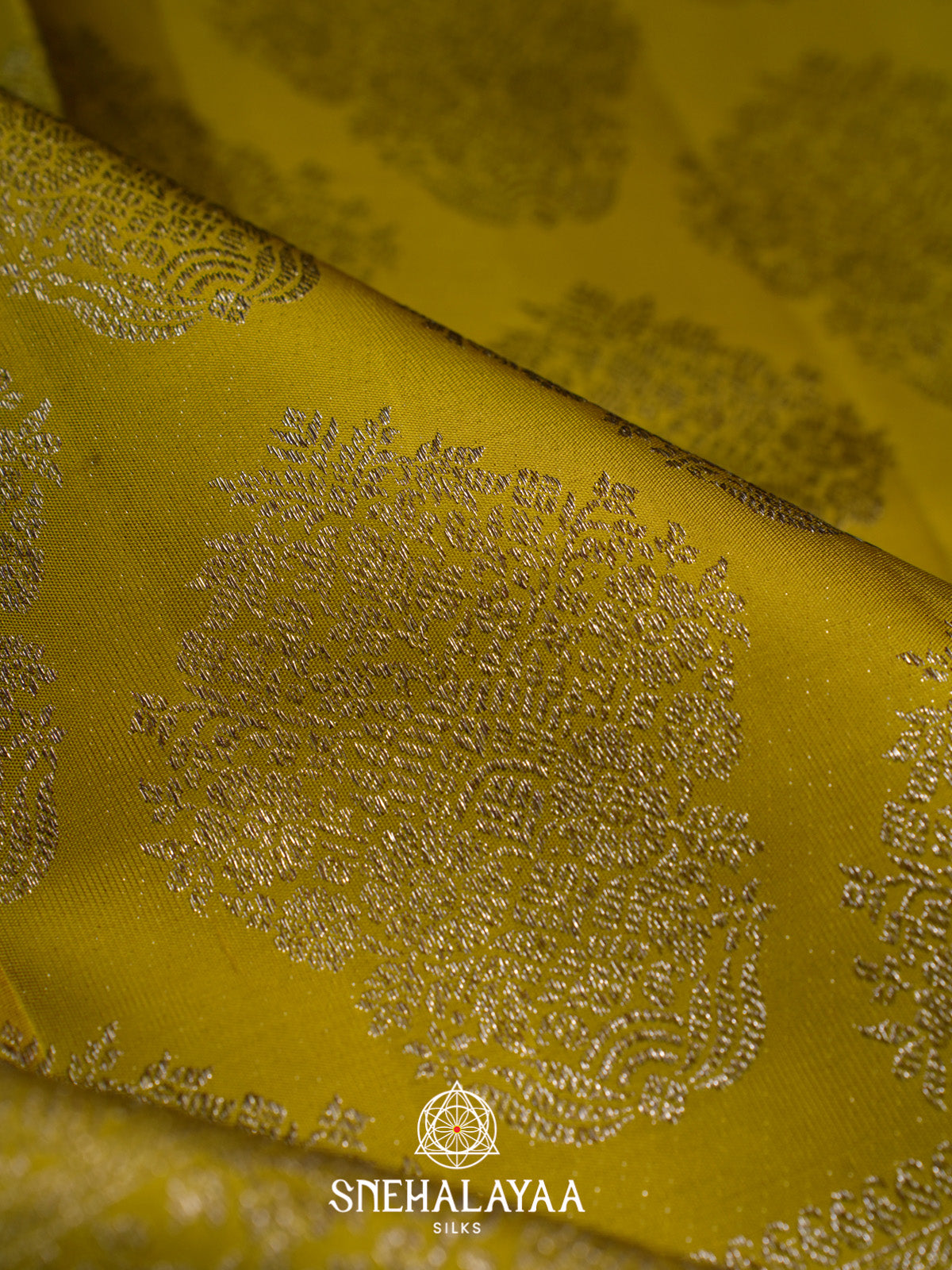 Mehandi Green Kanjivaram Silk Saree