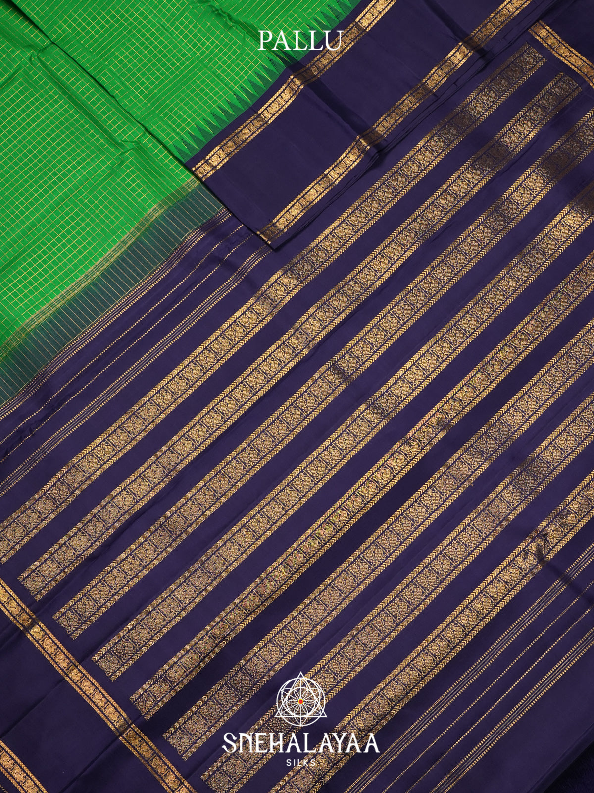 Parrot Green Kanjivaram Silk Saree