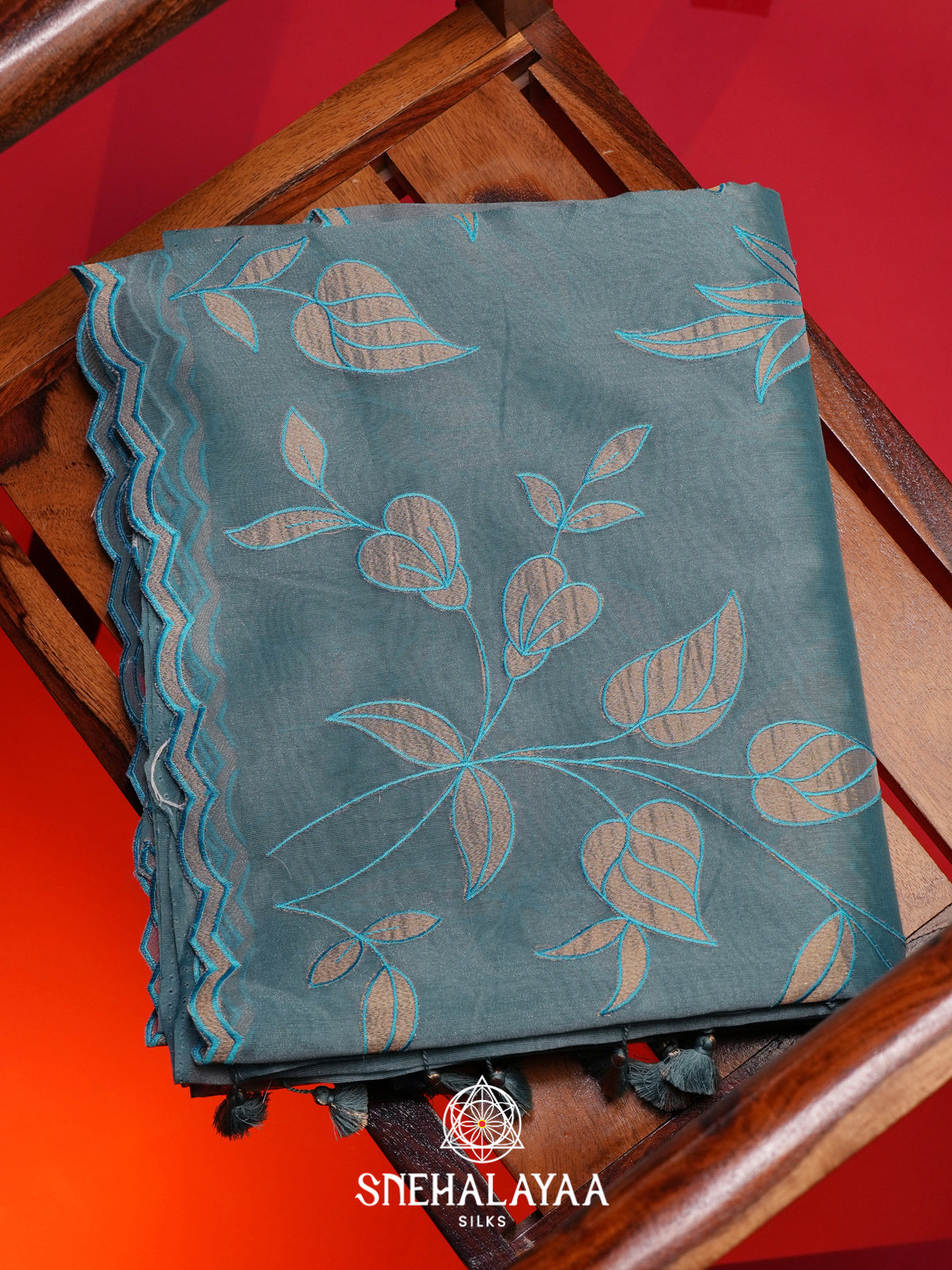 Blue Linen Saree