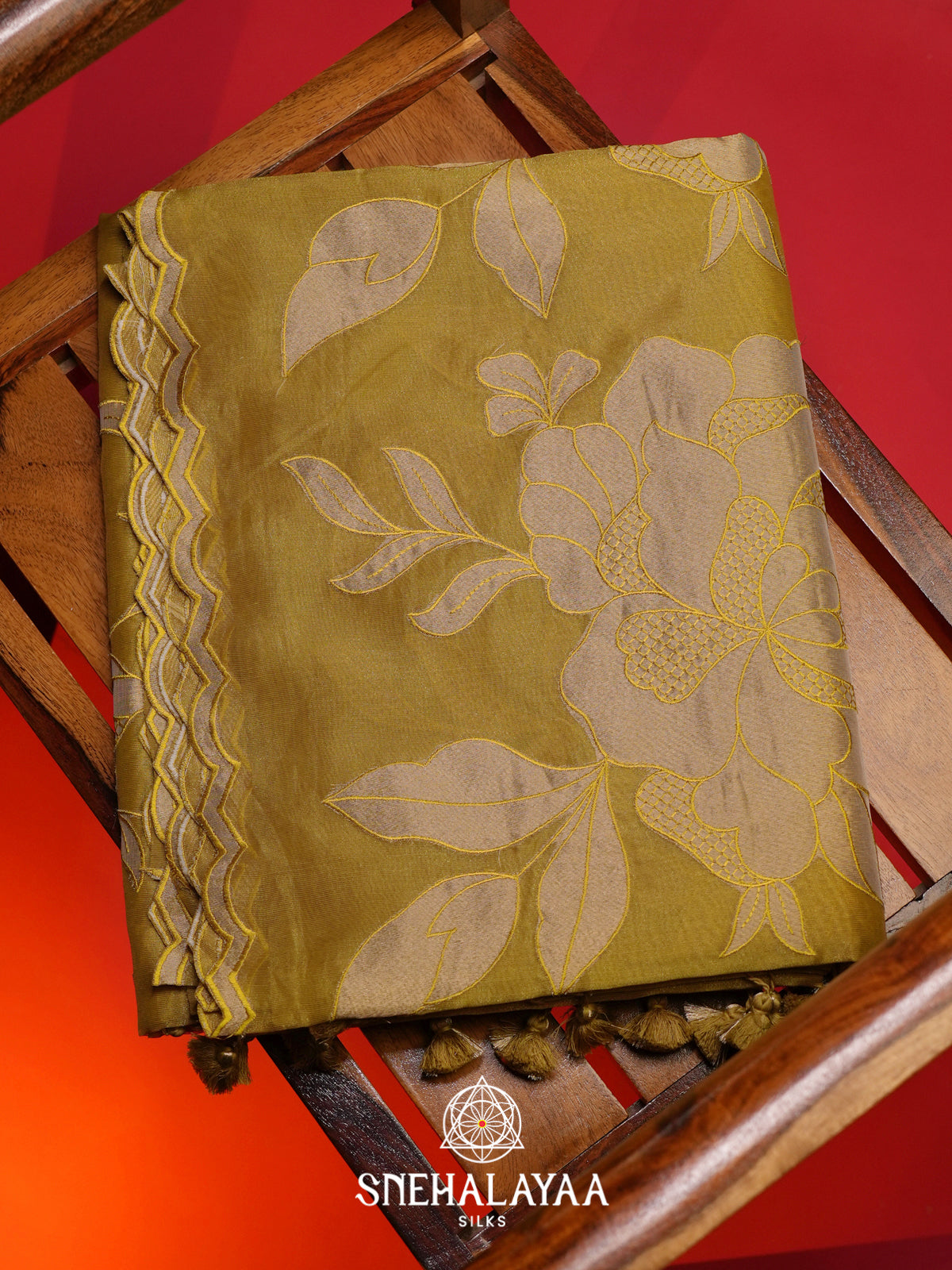 Olive Green Linen Saree