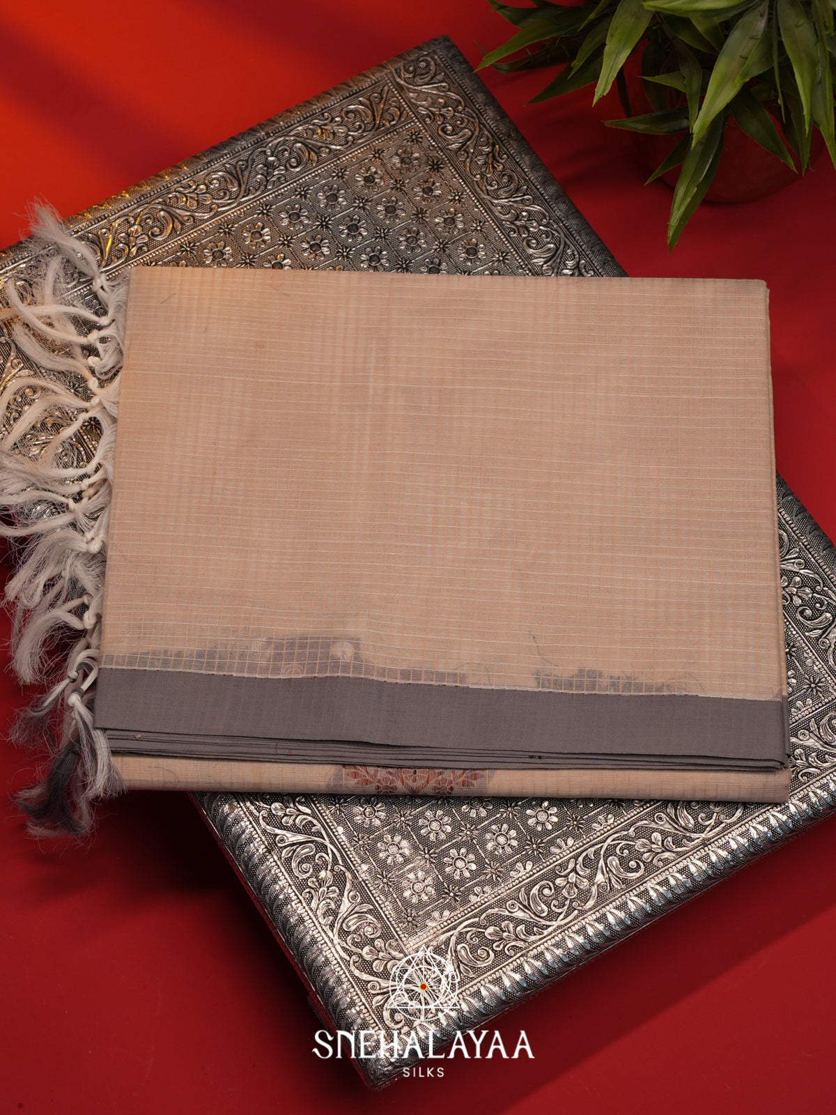 Cream Handloom Cotton Saree