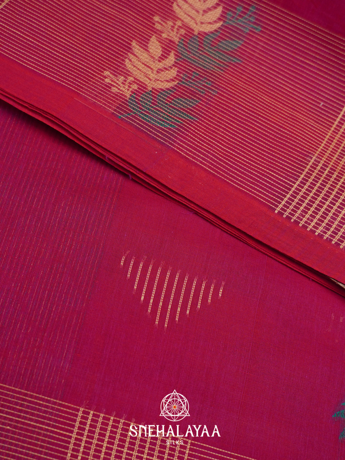Magenta Handloom Cotton Saree