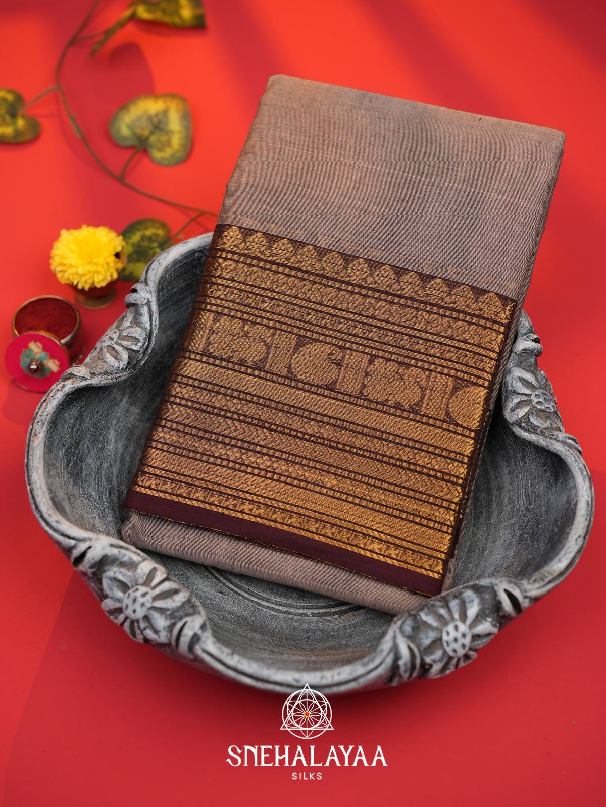 Gretish Brown Chettinad Cotton Saree